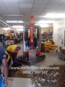 Къртене в магазин